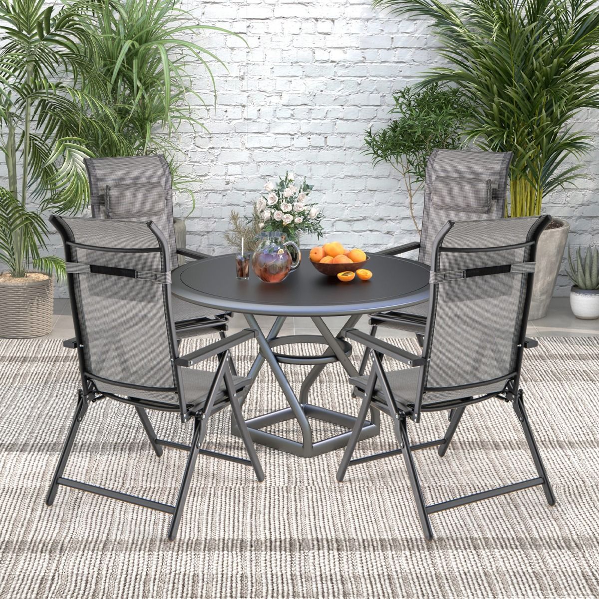 Set of 2 Folding and Reclining Lounge Chairs Adjustable Backrests and Armrests at 10 Levels Retractable Footrest Capacity 150 Kg Gray -