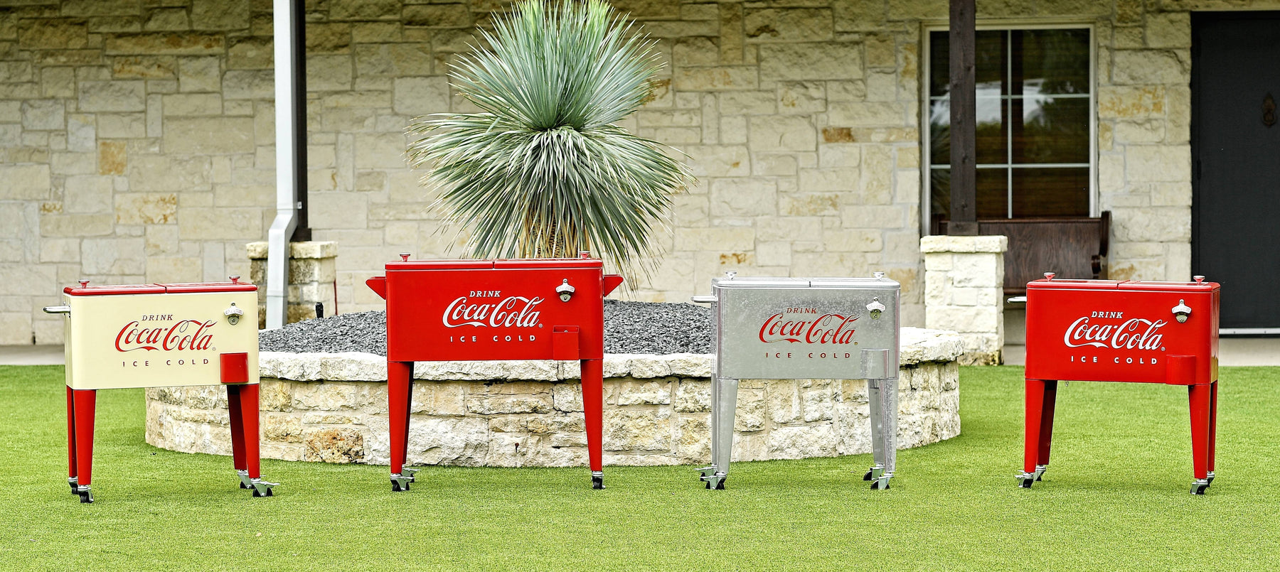 Leigh Country Licensed Coca - Cola Series CP 98111 Metal 60 Qt Outdoor Patio Cooler - Product image 6